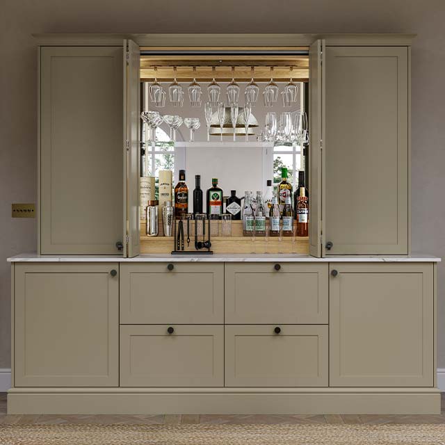 Shaker kitchen bar dresser