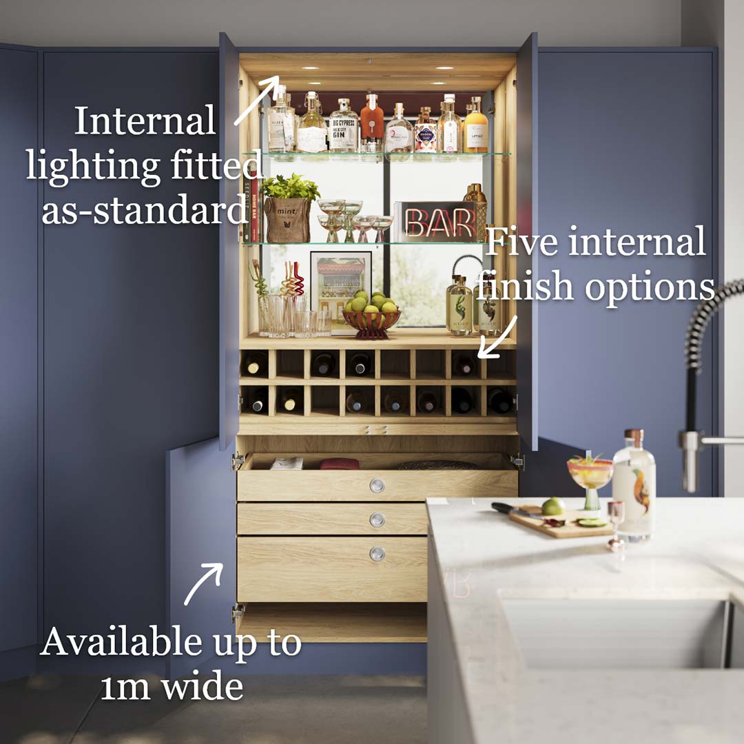 The features of the Masterclass Drinks Cabinet