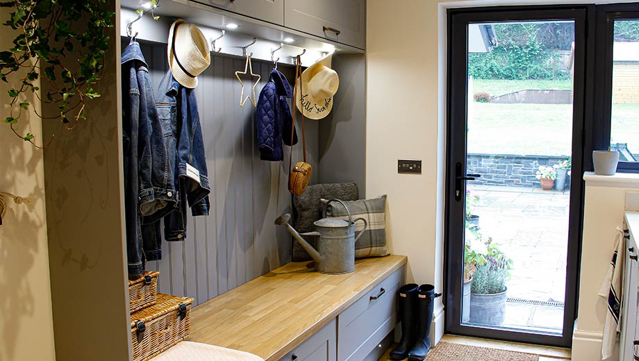 Kitchen storage ideas for rural homes