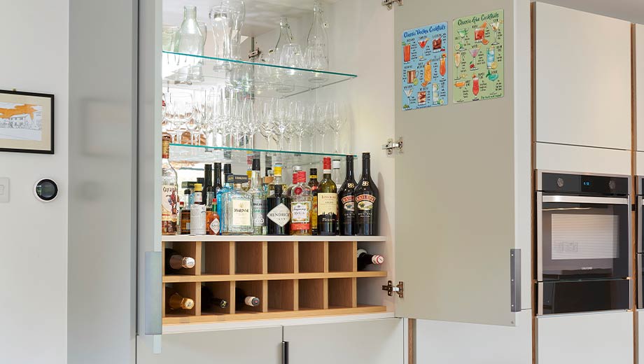 Kitchen storage ideas for party lovers