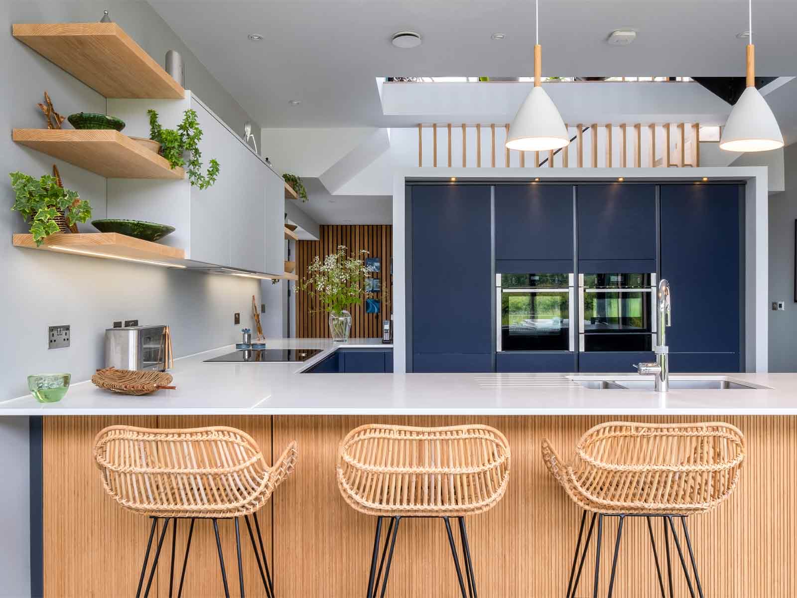 The perfect kitchen with a varied ceiling height