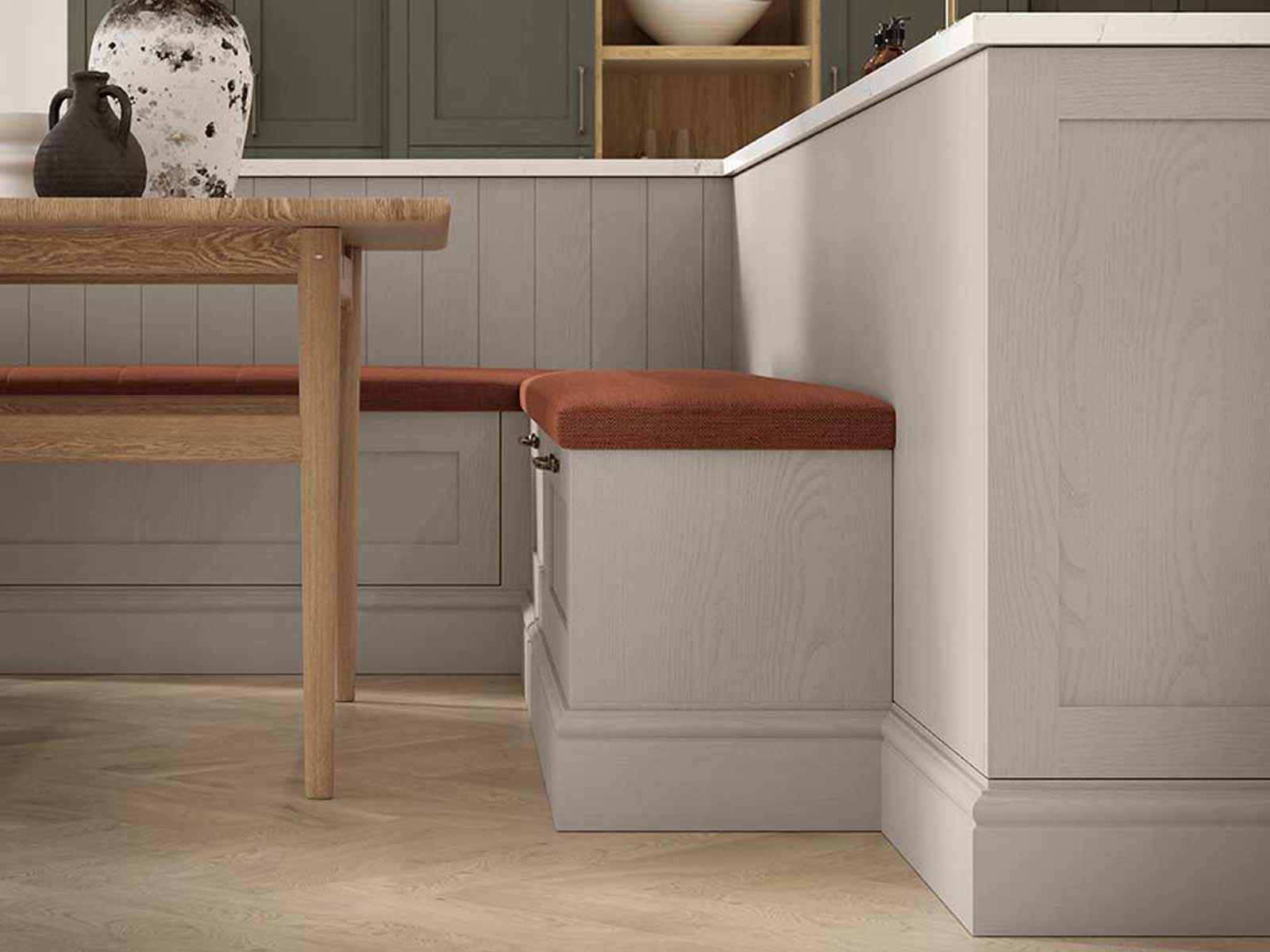 Hardwick kitchen benches with shaker cabinets