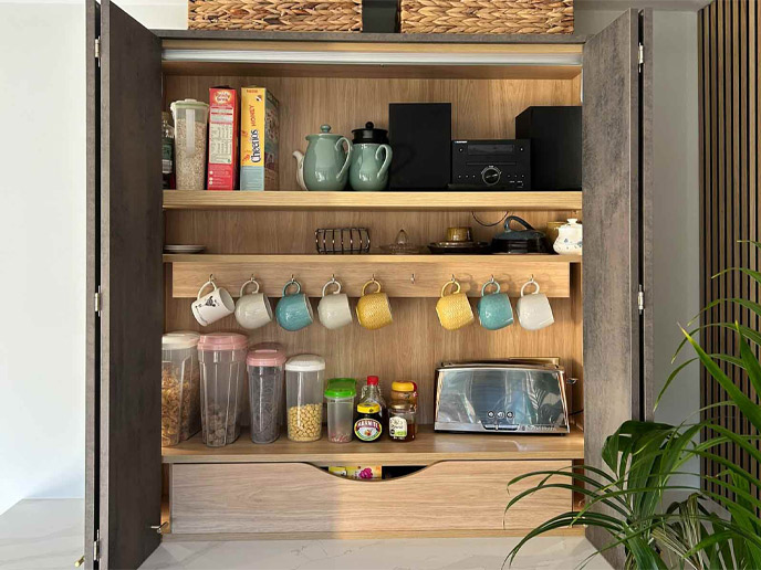 A Breakfast Dresser ideal for someone with a winter colour analysis palette