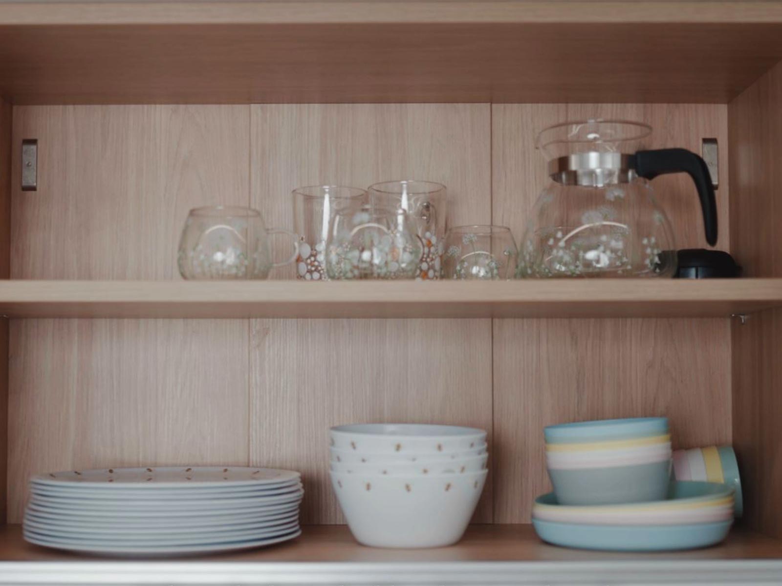 Wide kitchen units installed during a home remodelling kitchen update