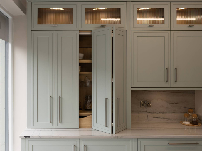 A modern wooden kitchen with beautiful yet simple kitchen storage