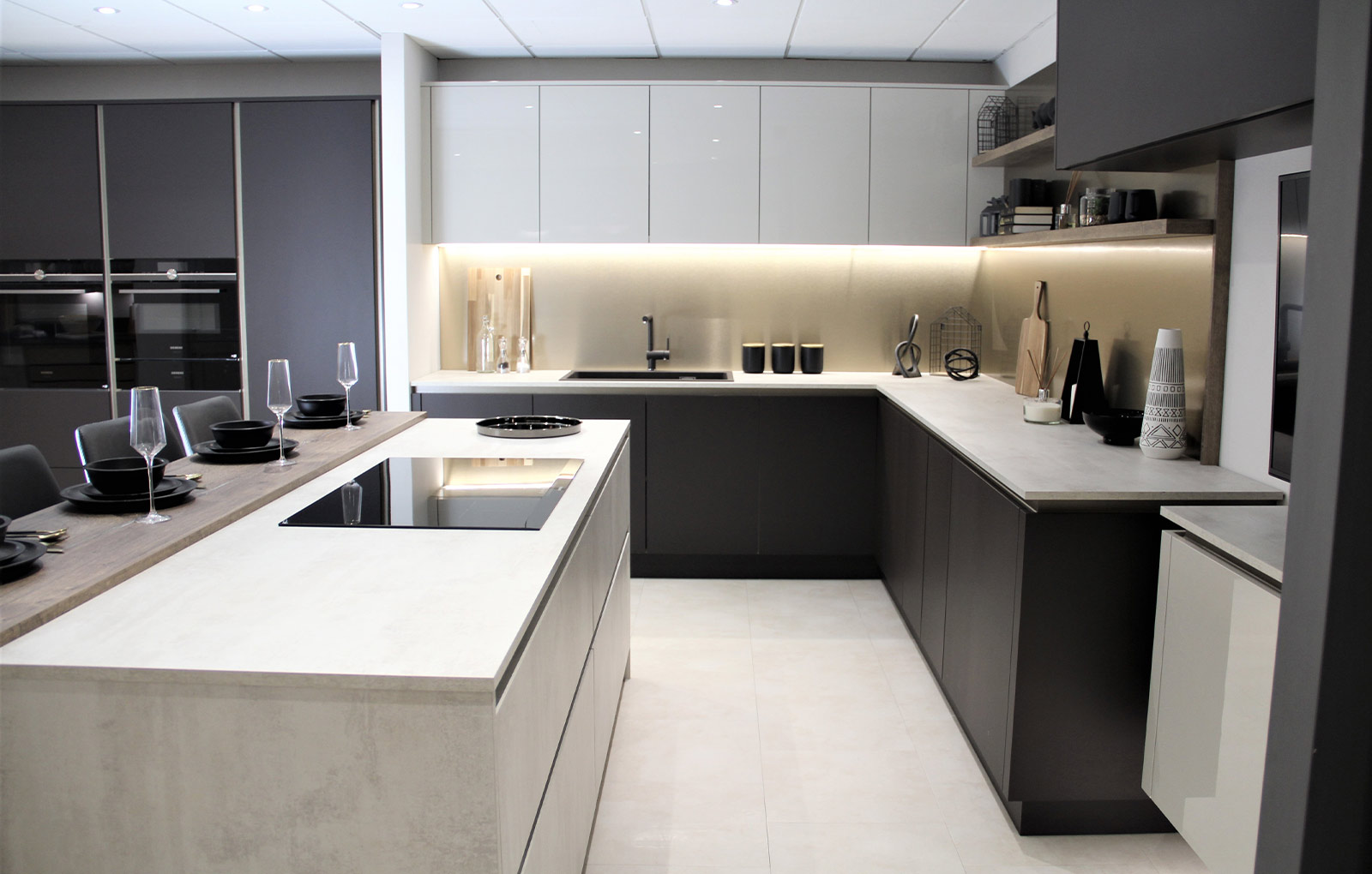 How to Design a Modern Luxury Kitchen (without breaking the bank!) - Kitchen  Inspiration Blog | Masterclass Kitchens