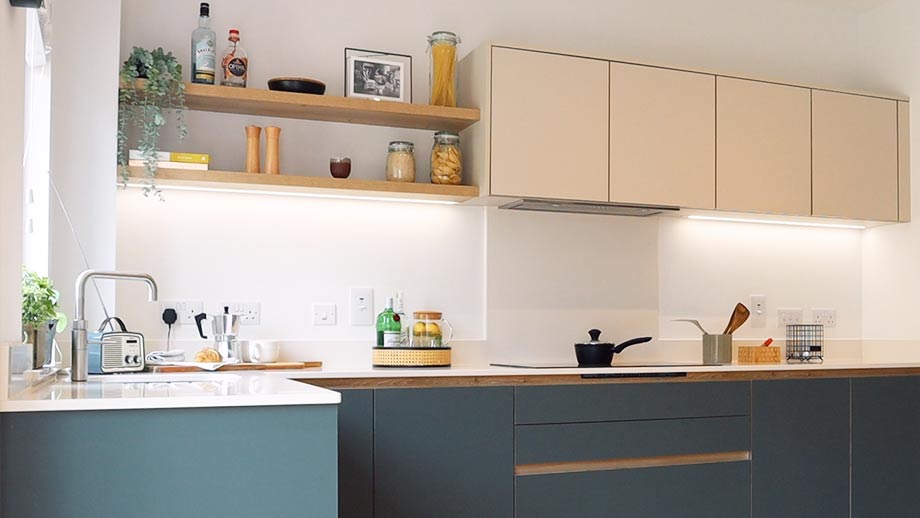 A beautiful modern kitchen in a new build home