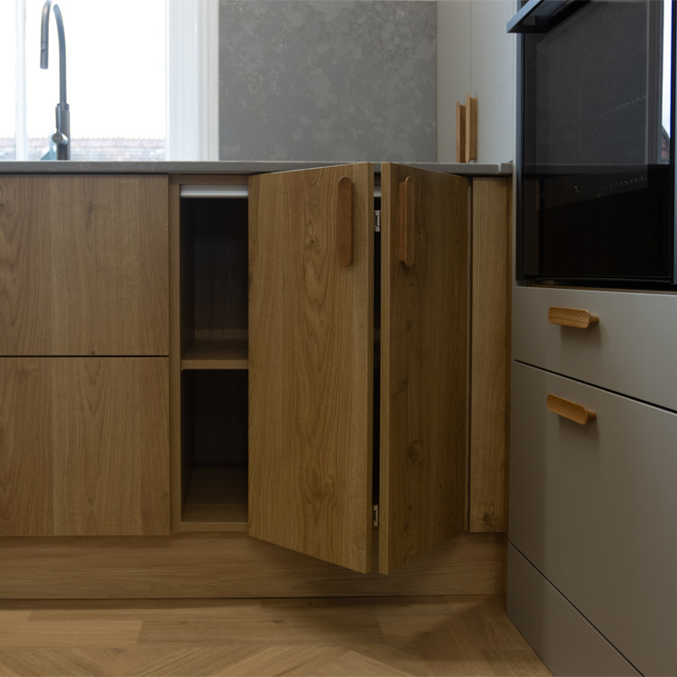 Modern Scandi kitchen cabinets with bi-fold doors
