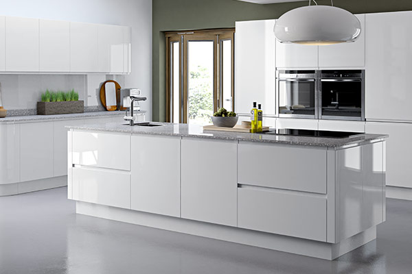 Italia | J Pull Gloss Modern Kitchen | Masterclass Kitchens®