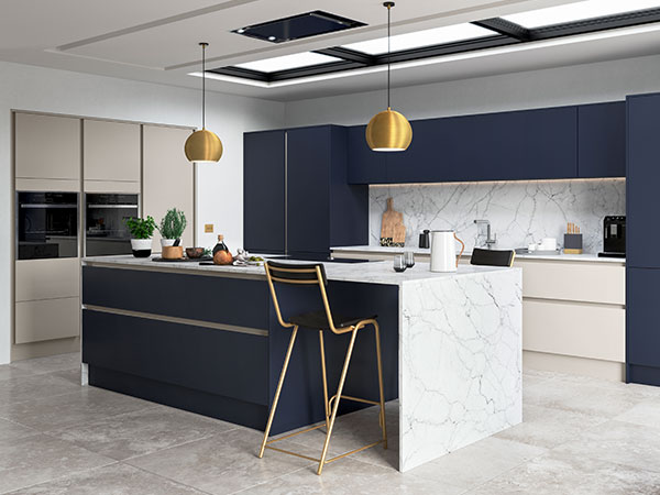 Handleless kitchens by Masterclass Kitchens
