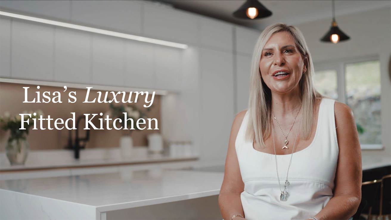 Watch a video about Lisa's luxury fitted kitchen from Masterclass Kitchens