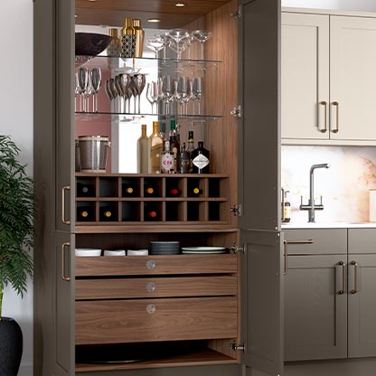 Luxury fitted kitchen storage